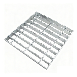 Grille en acier galvanis&eacute; dentel&eacute;e antid&eacute;rapante